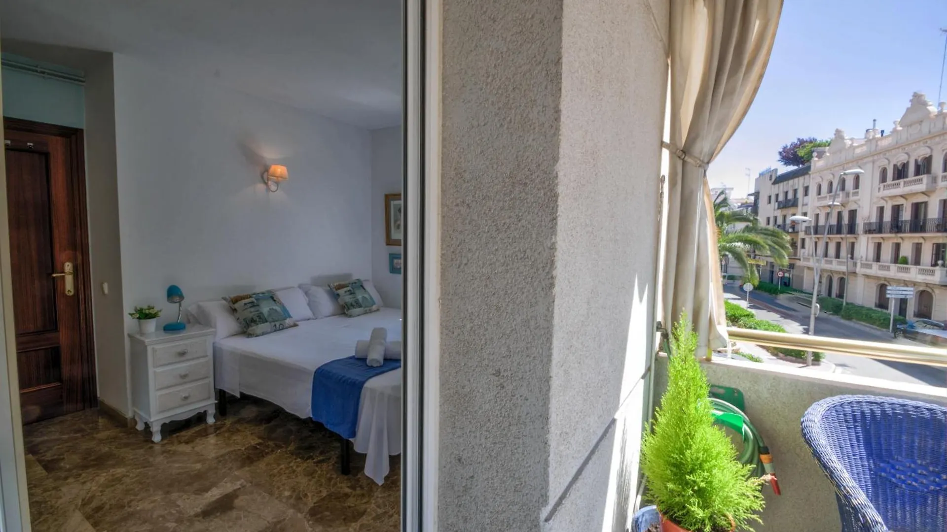 The Rose By Hello Homes Sitges